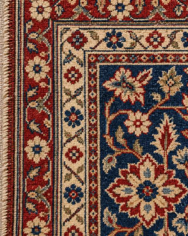 حاشیهٔ یک تخته، با سه نوار تودرتو